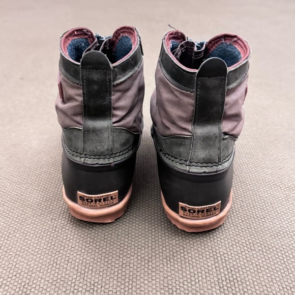 Vintage Sorel Front Zip Fleece Lined Boots - Picture 5 of 12